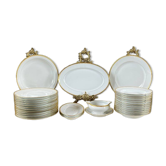 Limoges porcelain table service Jammey-Seignolles, Montreuil model, 30 pieces.