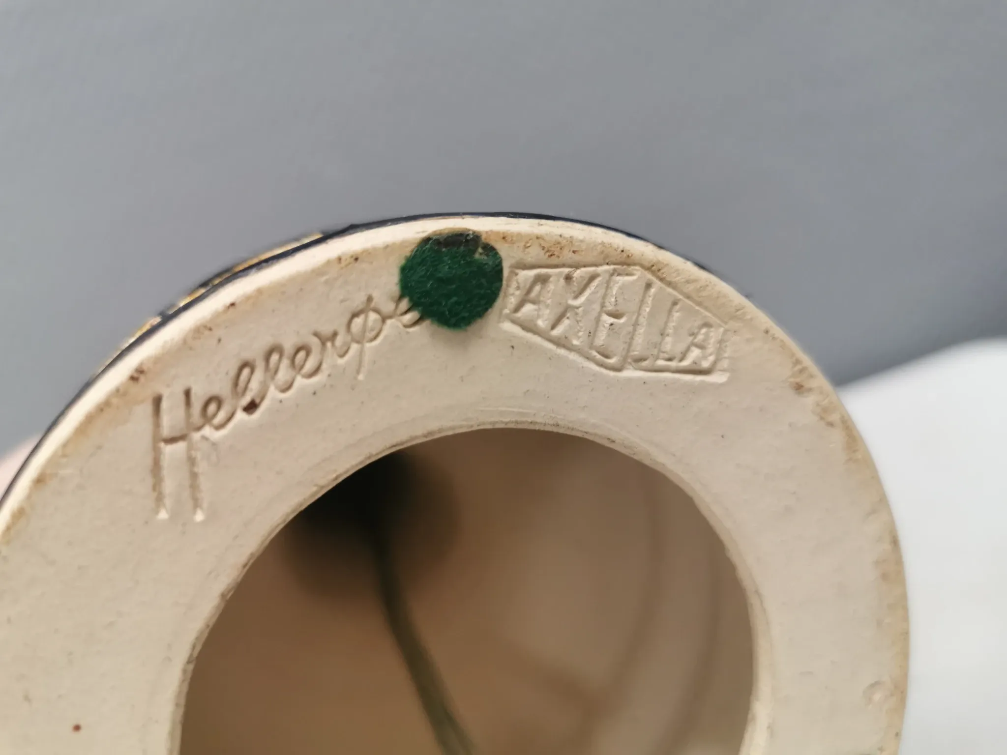 Ceramic table lamp from the 1970s–80s, by Jette Hellerøe for Axella Denmark