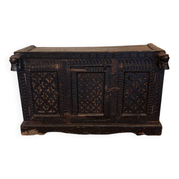 Oriental wooden chest