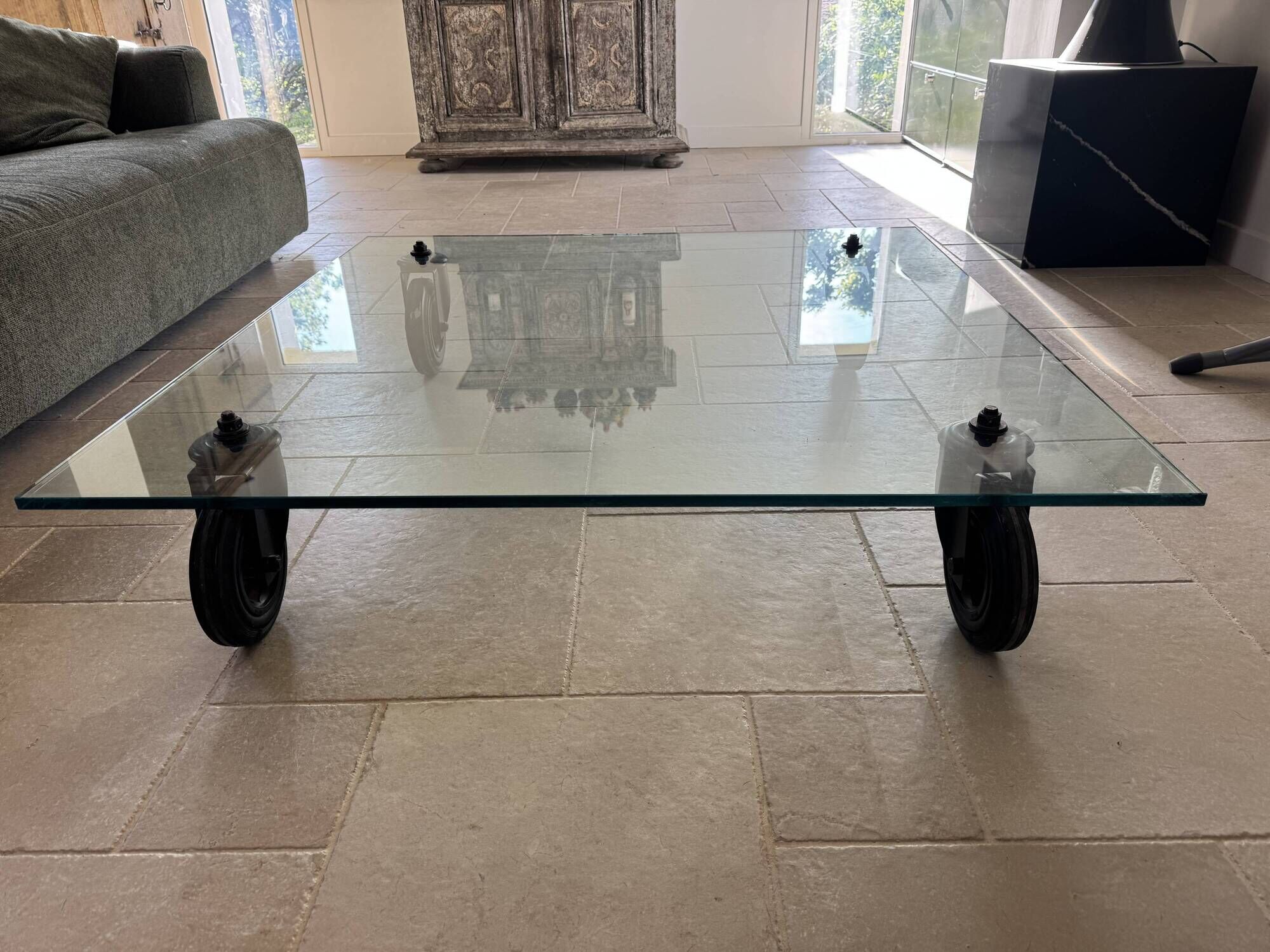 Table basse en verre Gae Aulenti