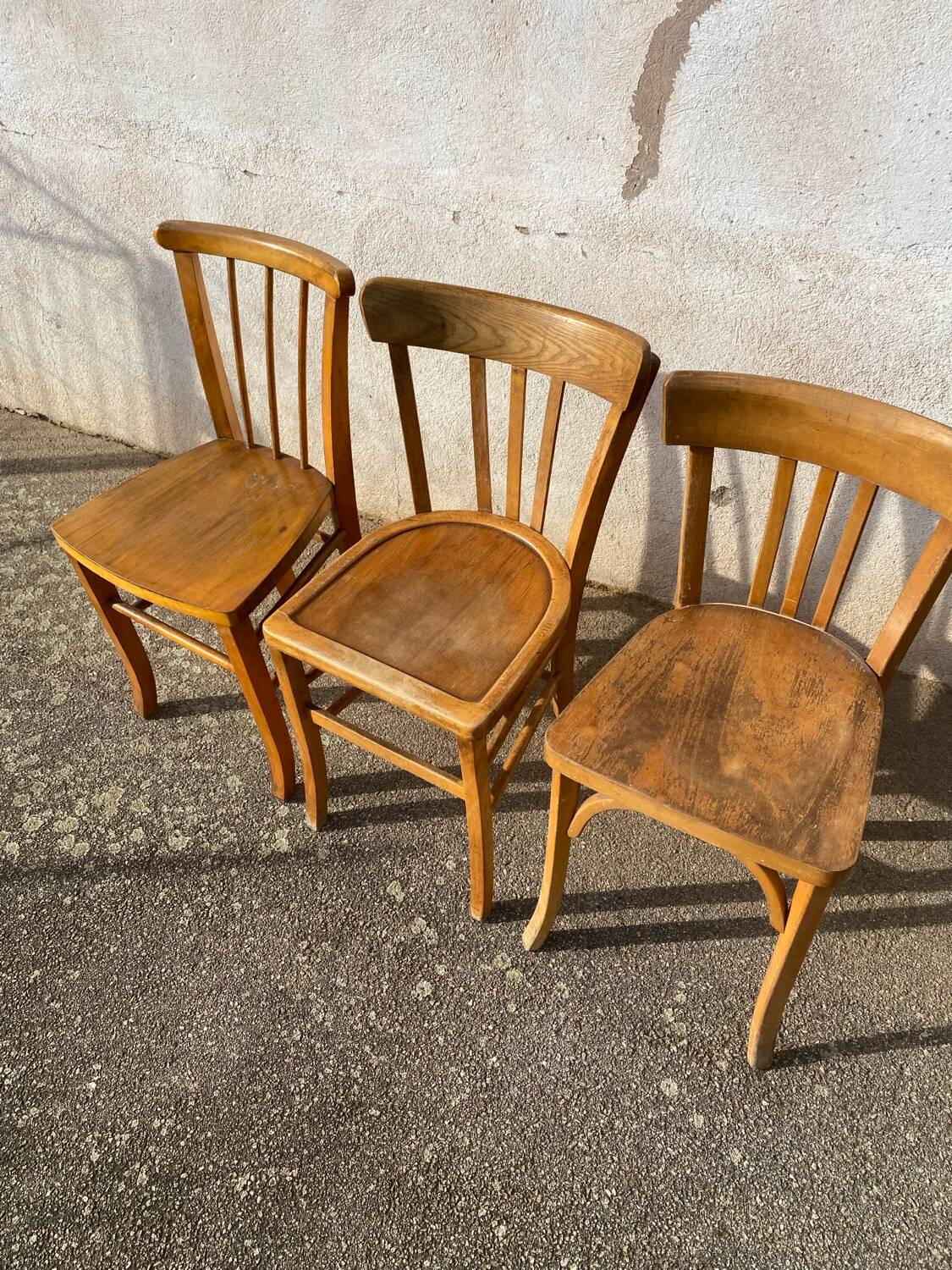 Set of 6 light bistro chairs
