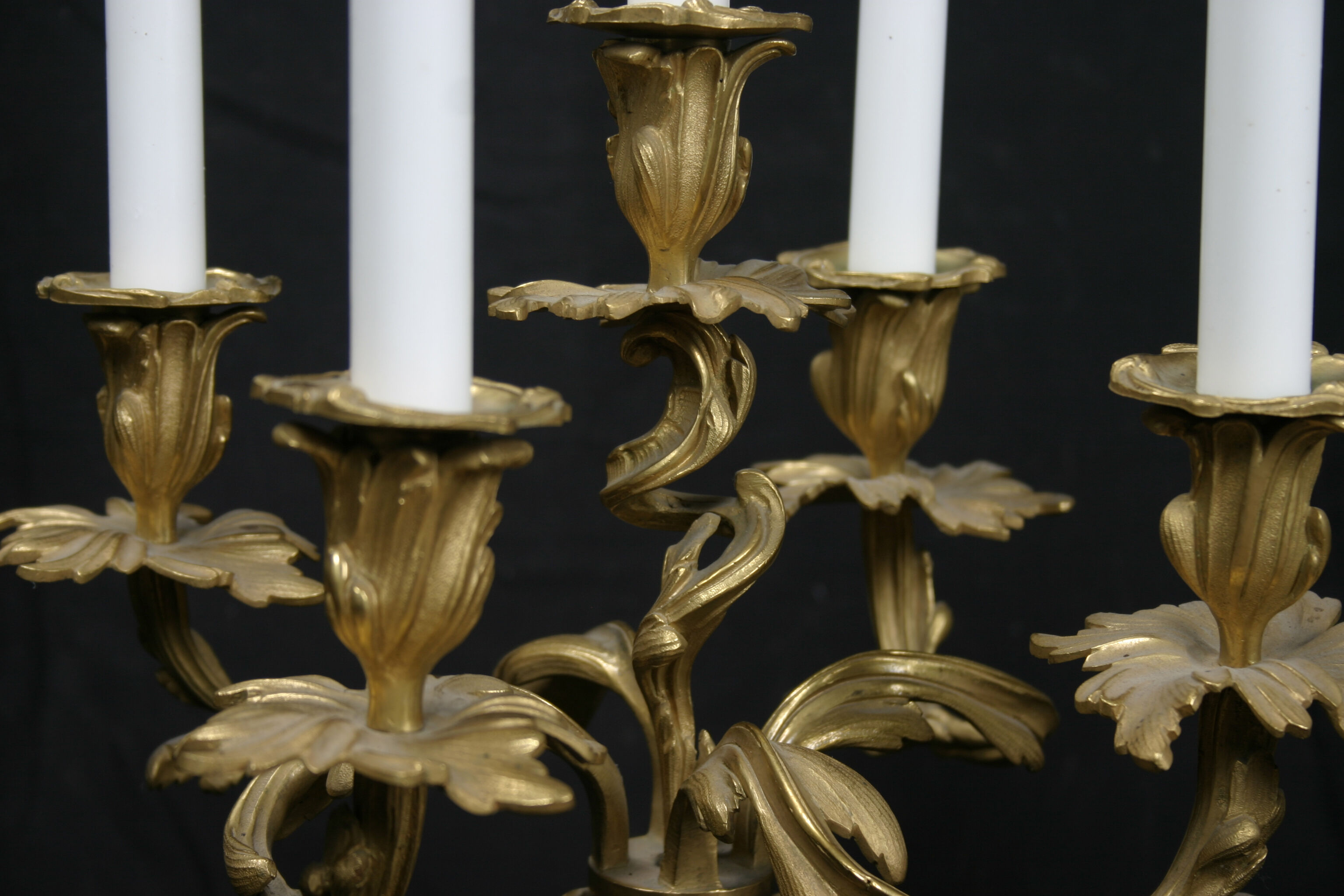 Pair of candelabra of time Napoleon III bronze, Style Louis XV