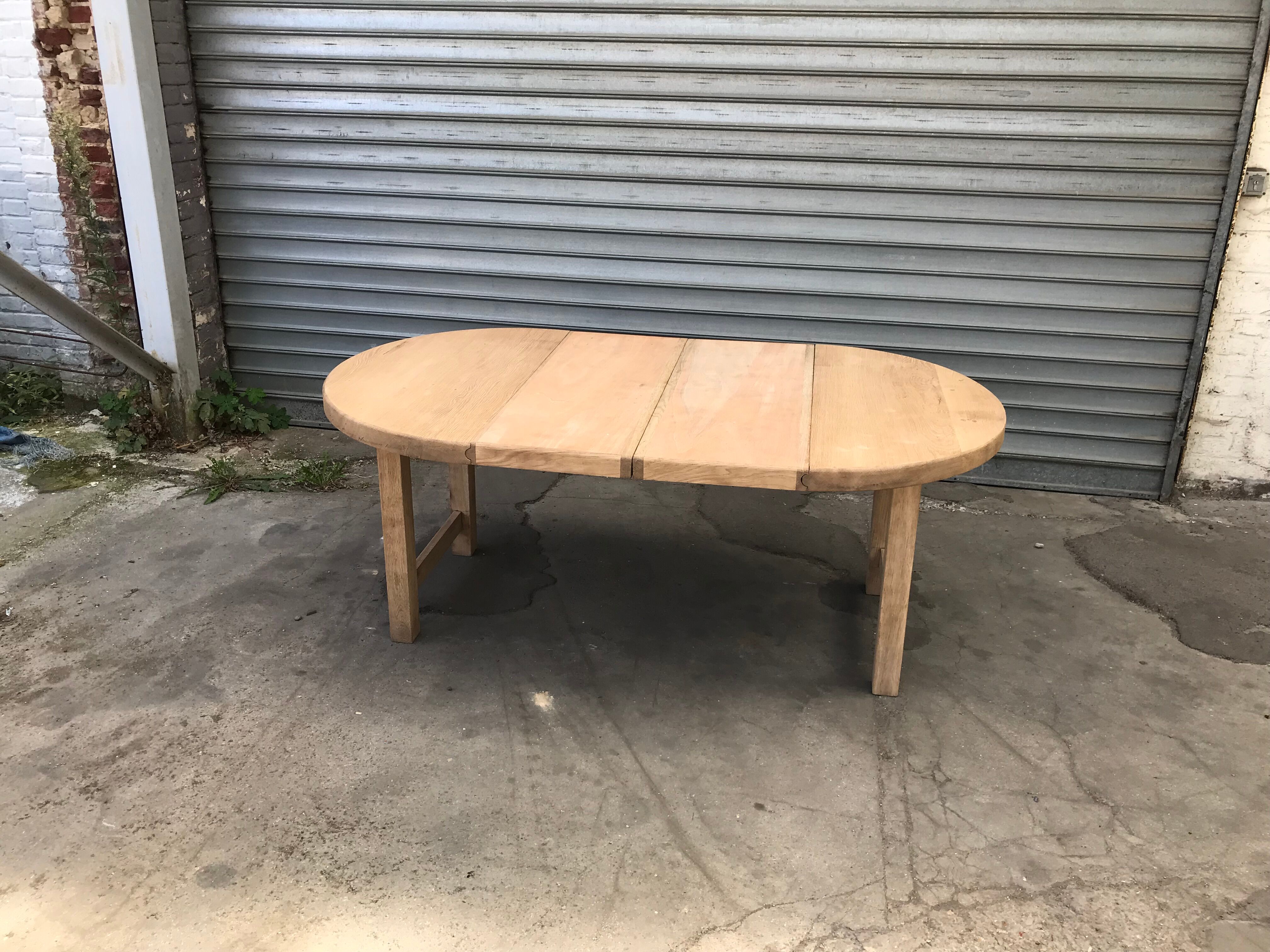 Table 4 to 8 people