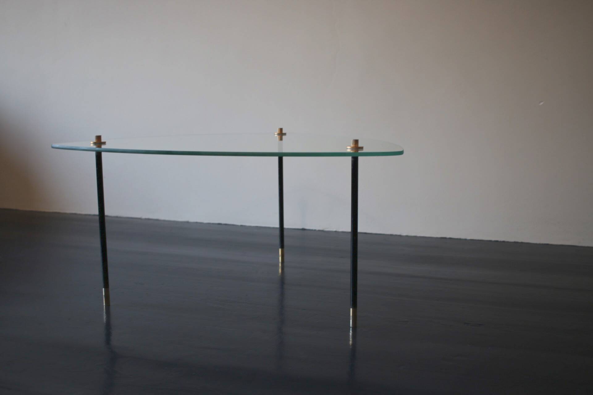 Table d'appoint France années 1950s