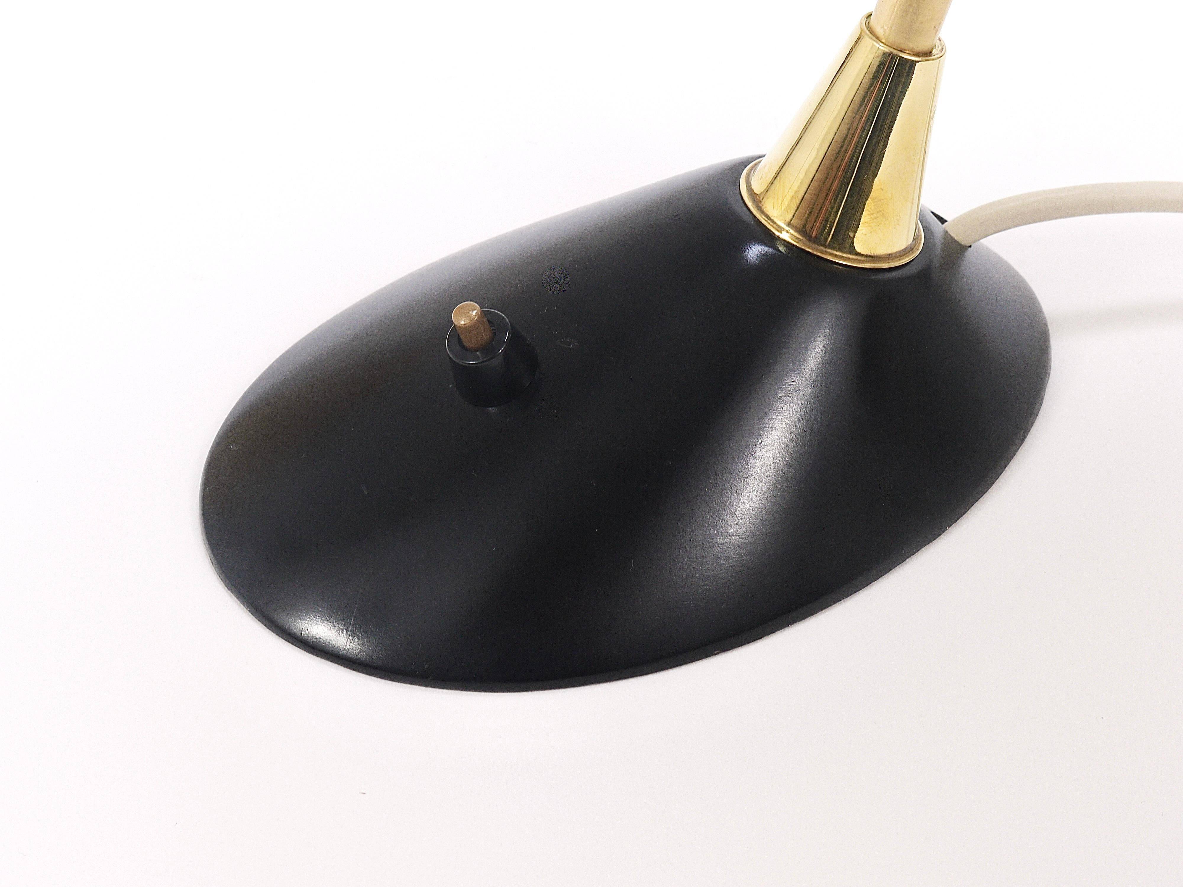 1950s Cosack Cobra black desk or table lamp in brass, mid-century, Stilnovo style.
