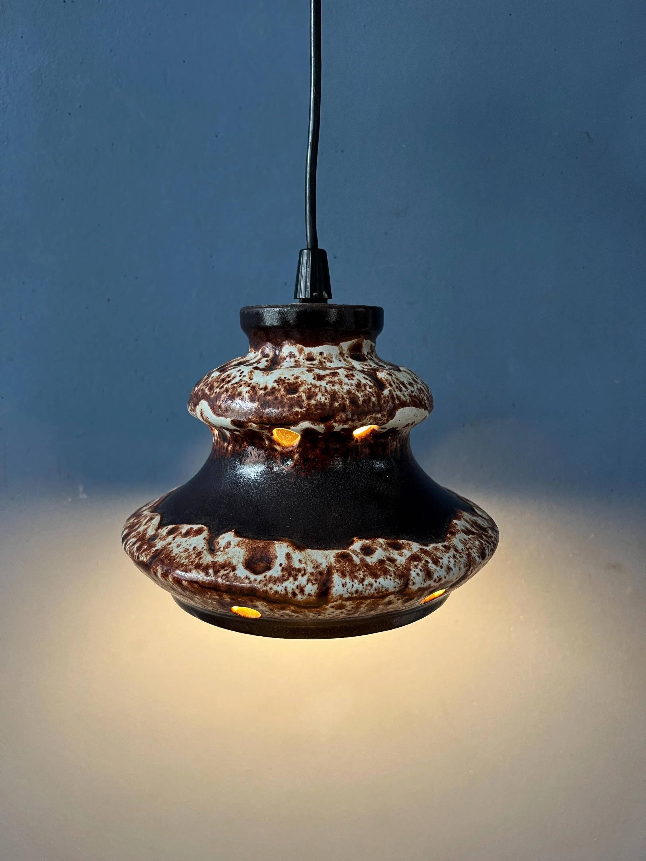 Suspension Fat Lava in ceramic West Germany brown and beige
