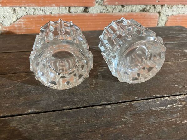 Paire de bougeoirs tchèques en verre moulé anciens Frantisek Vizner