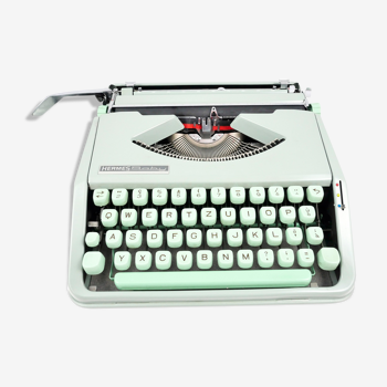 Machine à écrire Hermes Baby vert tilleul vintage