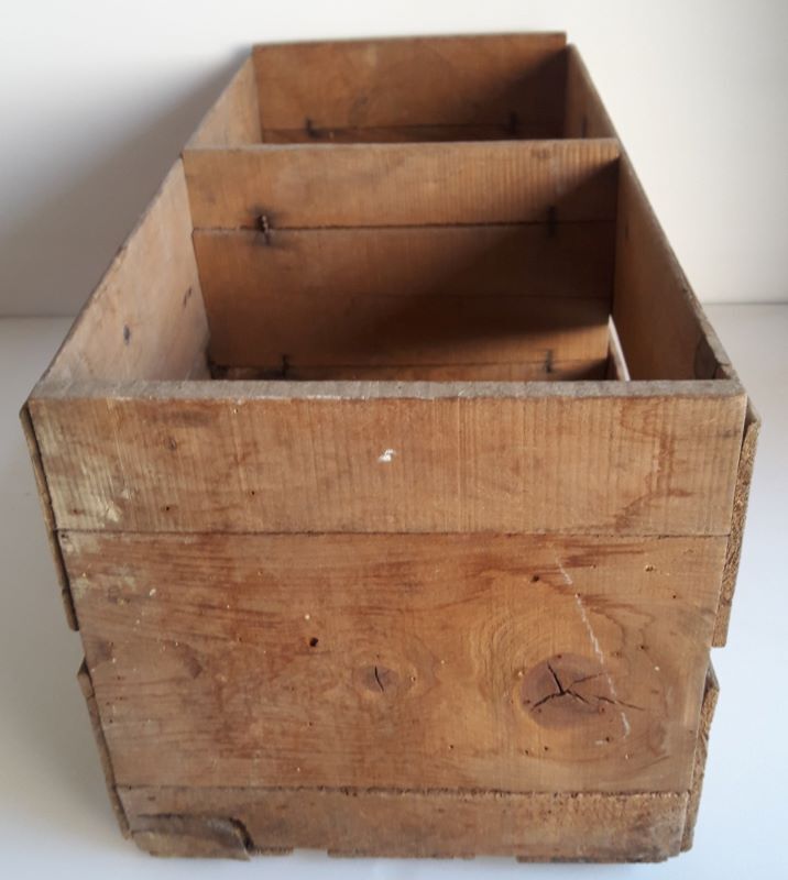 Case wood transport old fruit Magraner-Co Espana Dandy