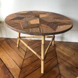 Round rattan coffee table