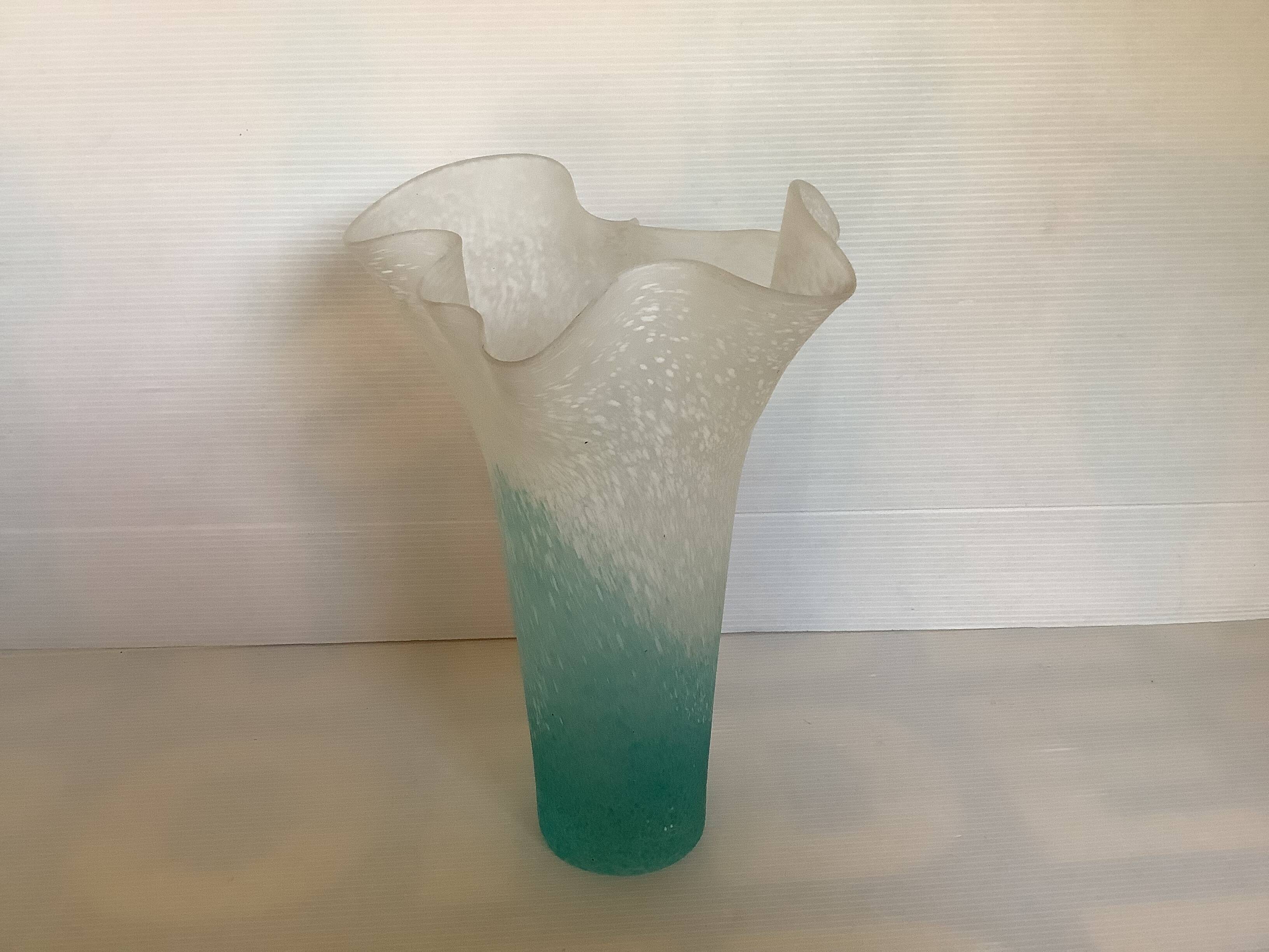 Two-tone glass paste handkerchief vase