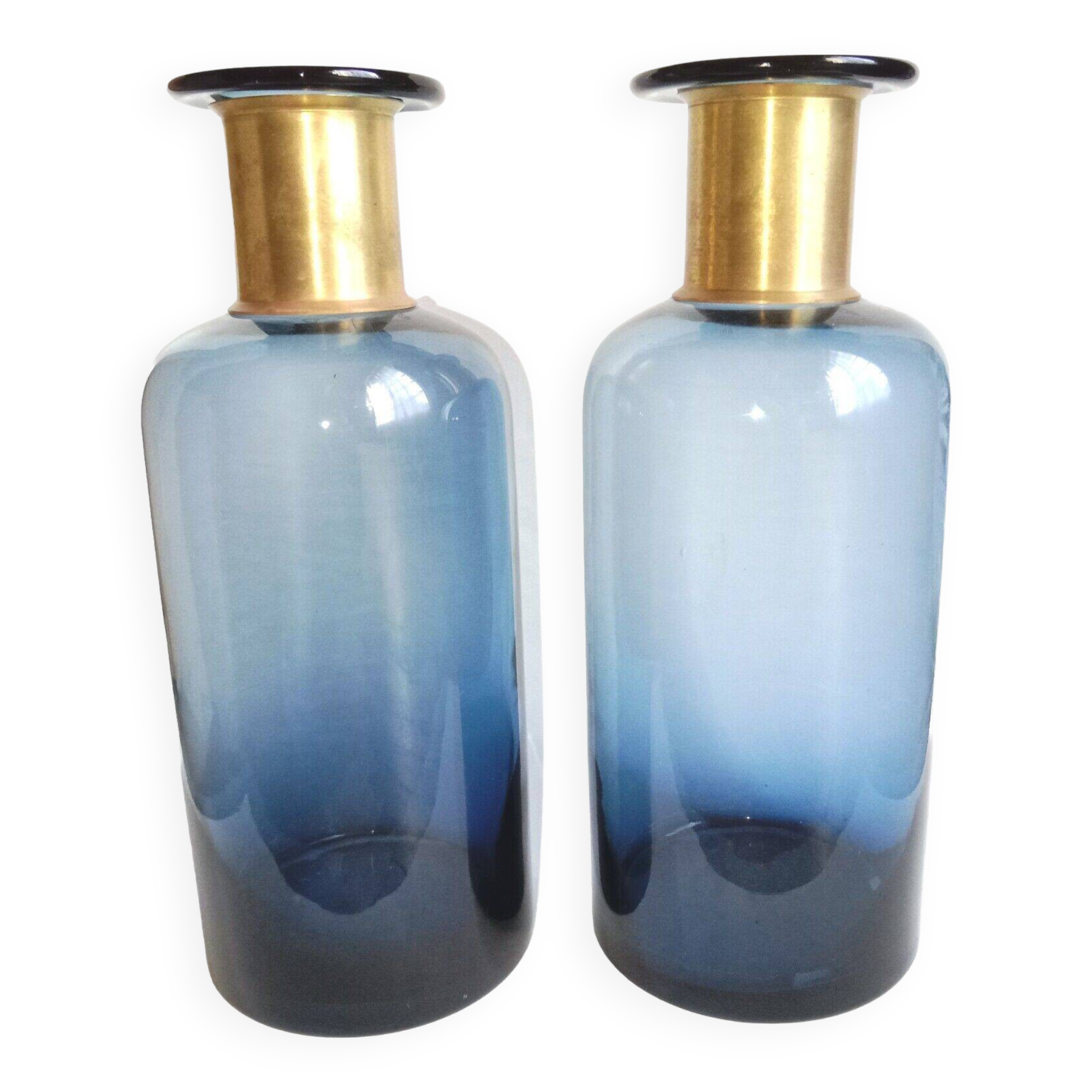 2 blue glass bottle vases with gold necks, 30 cm high