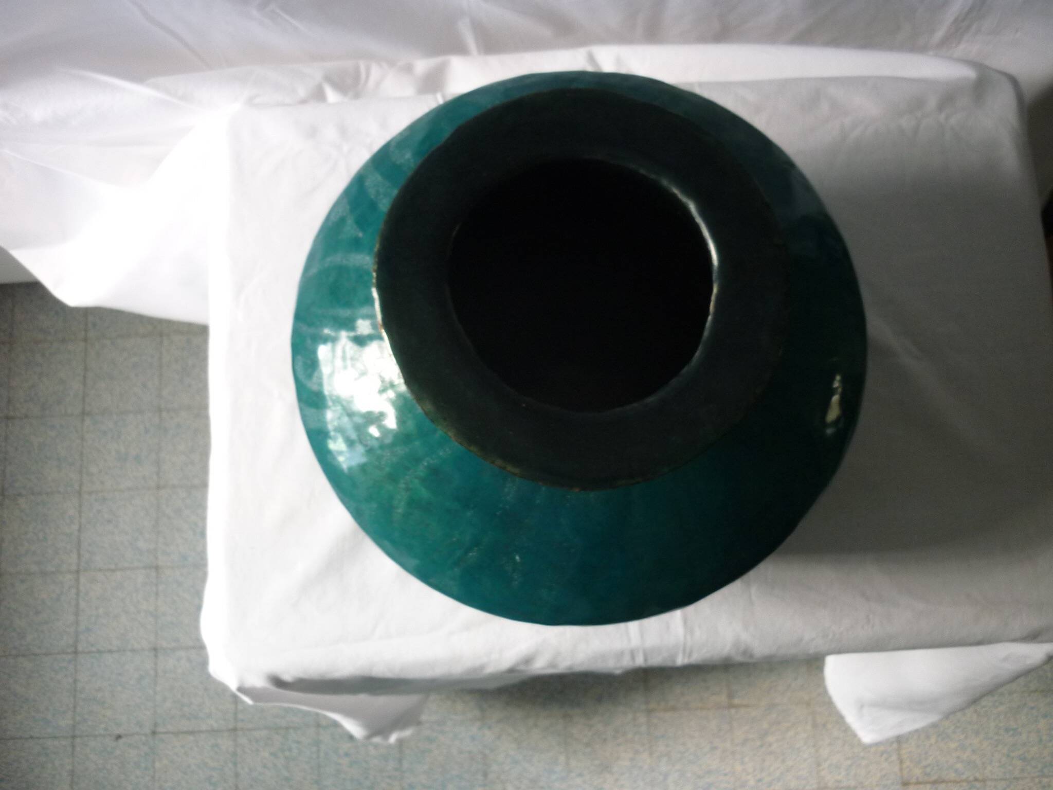 29 cm enamelled copper vase