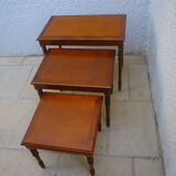 Tables gigognes en merisier