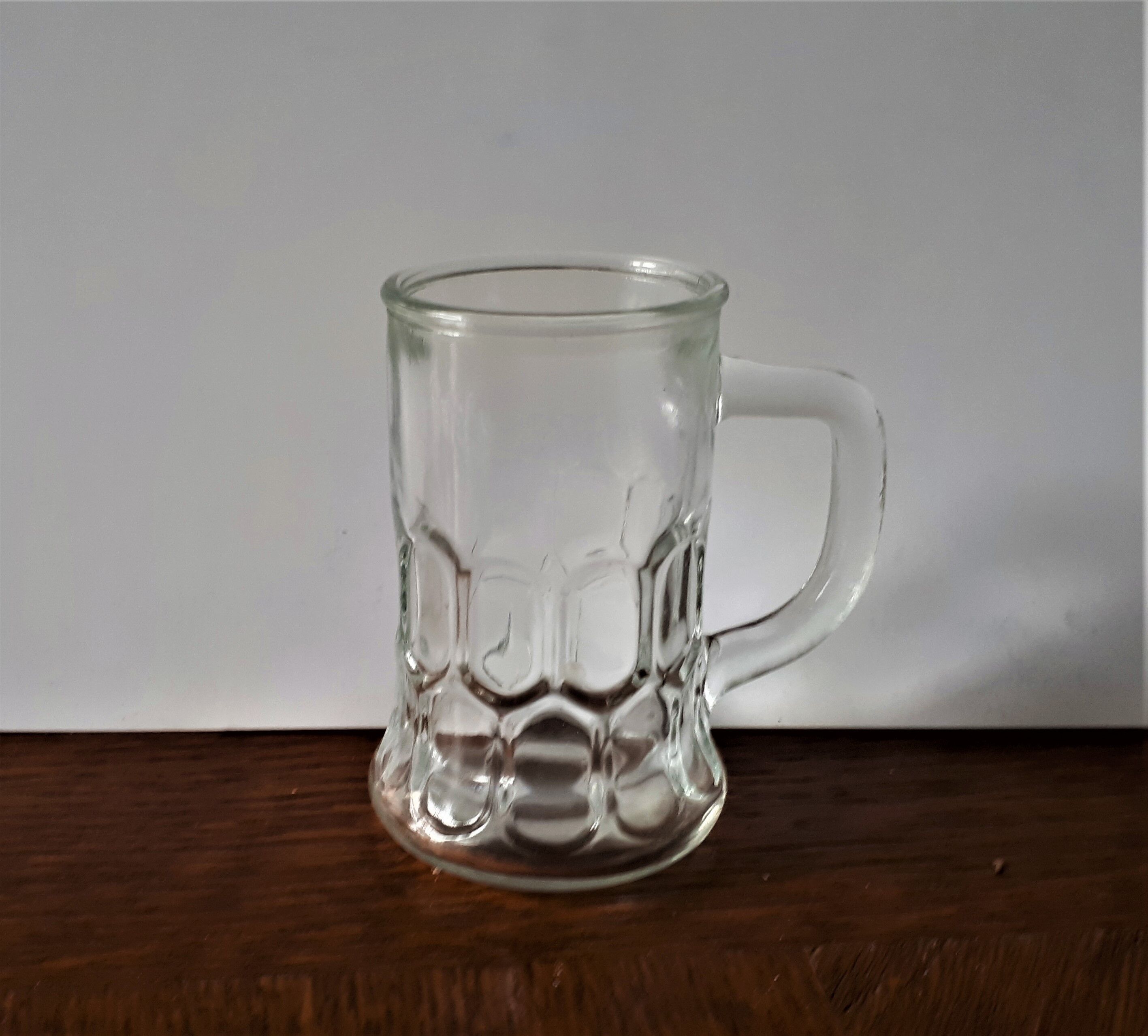 Set of 5 liquor glasses, shooter glass, molded pressed, choppe shape,