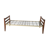 Bed scandinavian vintage compass  wood