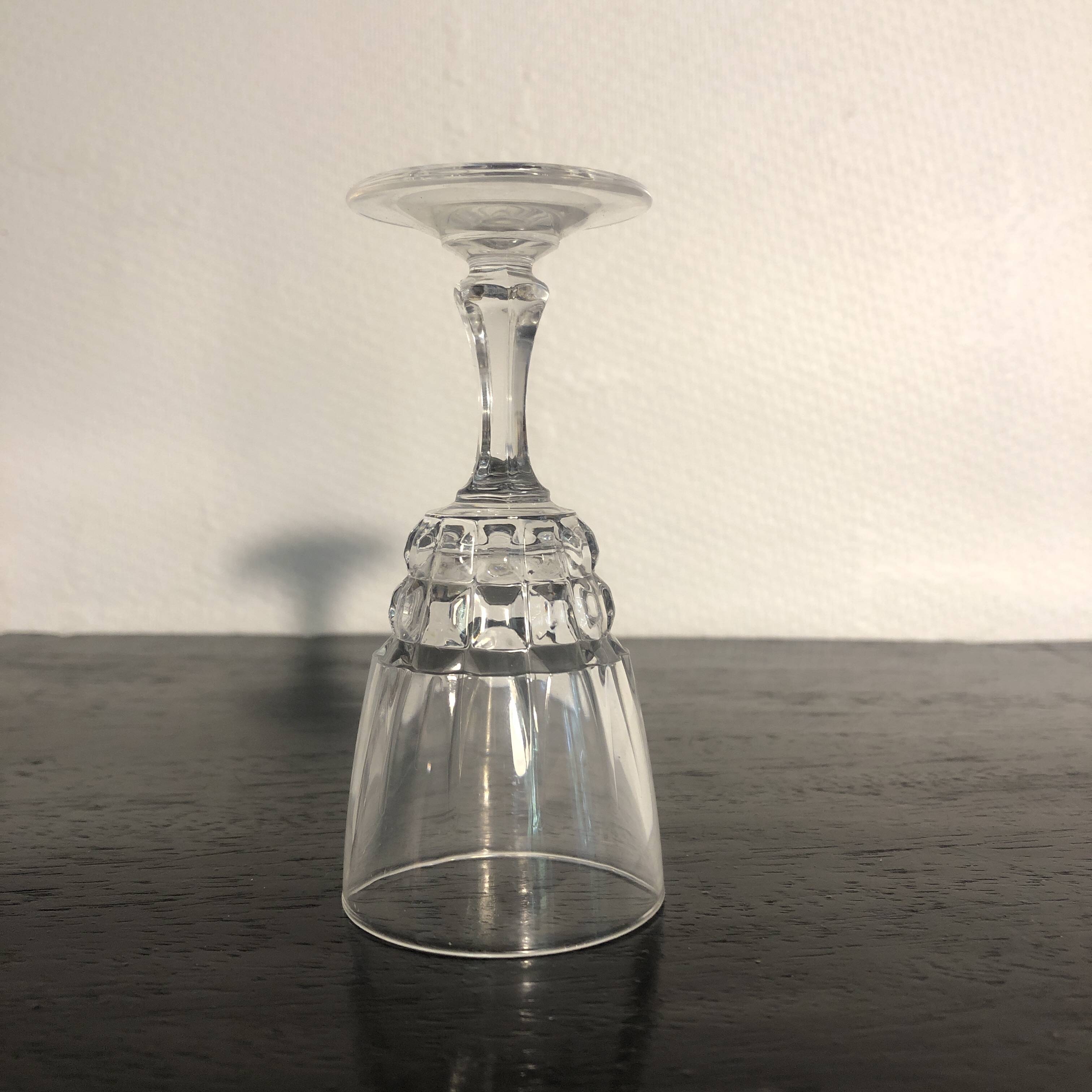 Crystal liquor glasses