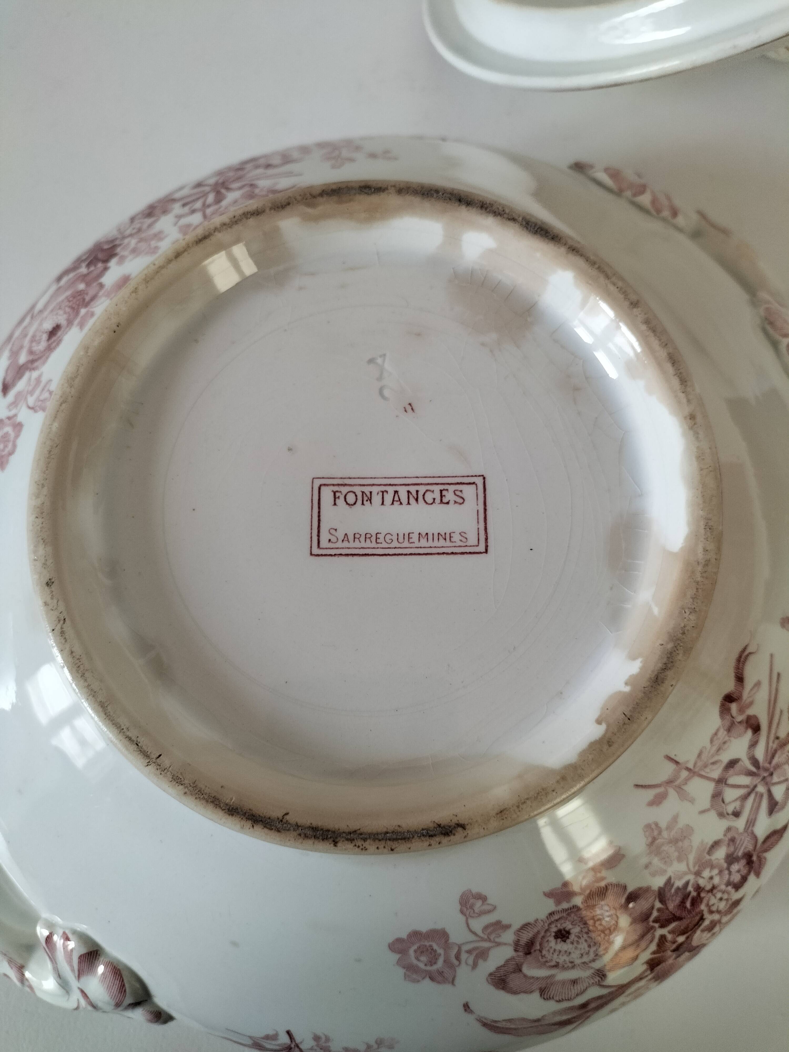 Ironstone soup tureen Sarreguemines Fontanges model (circa 1880–1900),