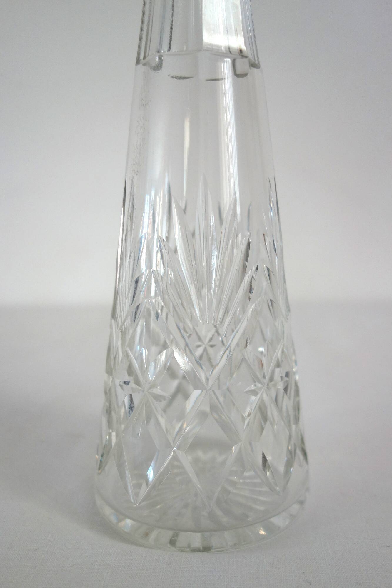 Old Saint Louis crystal wine carafe, Massenet model n°9