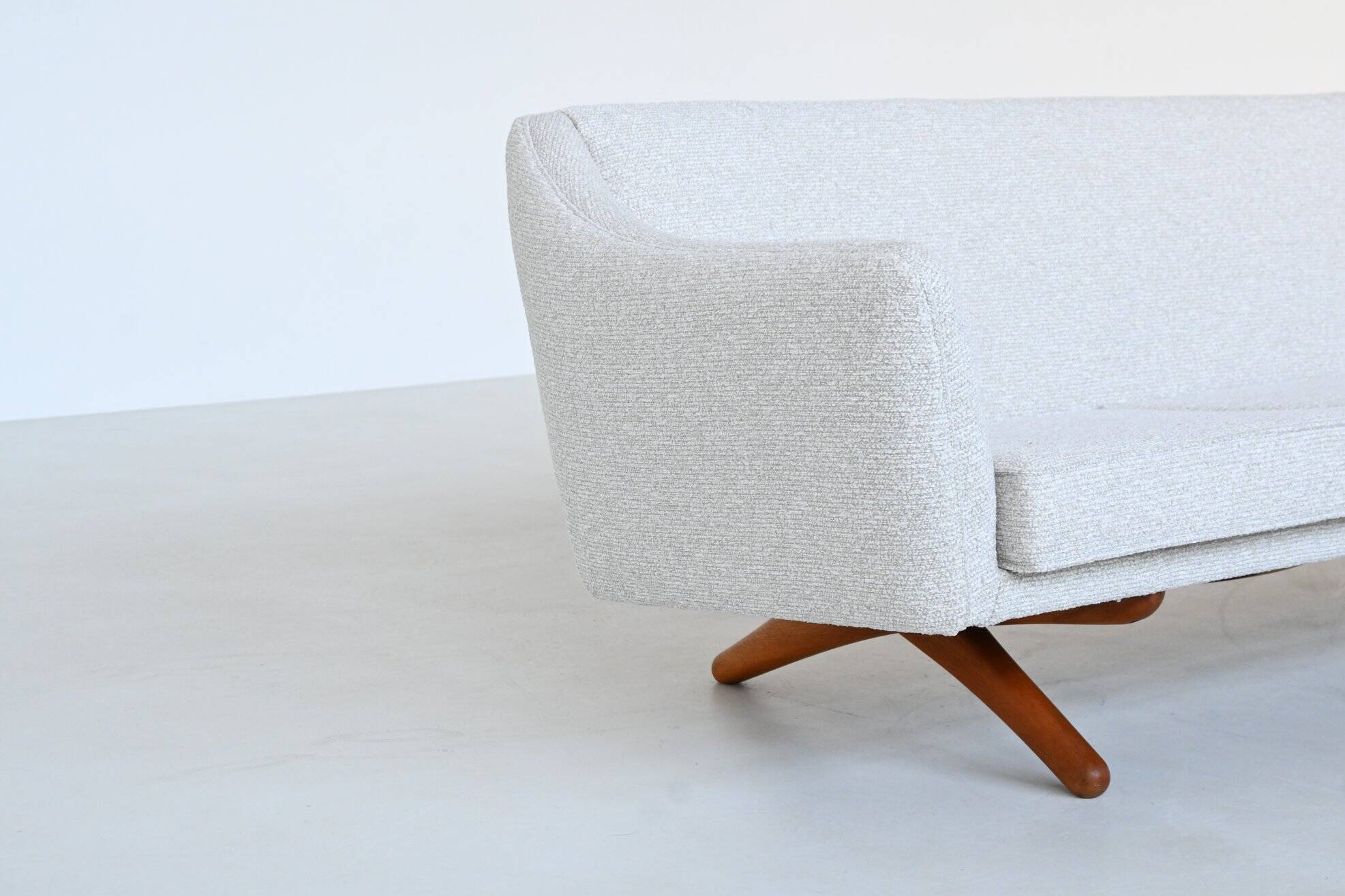 Illum Wikkelso model ML-140 three-seater sofa Laursen Denmark 1960