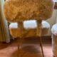 Lot 2 chaises et un pouf Pelfran