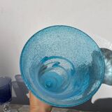 Vase conique en verre bullé bleu turquoise