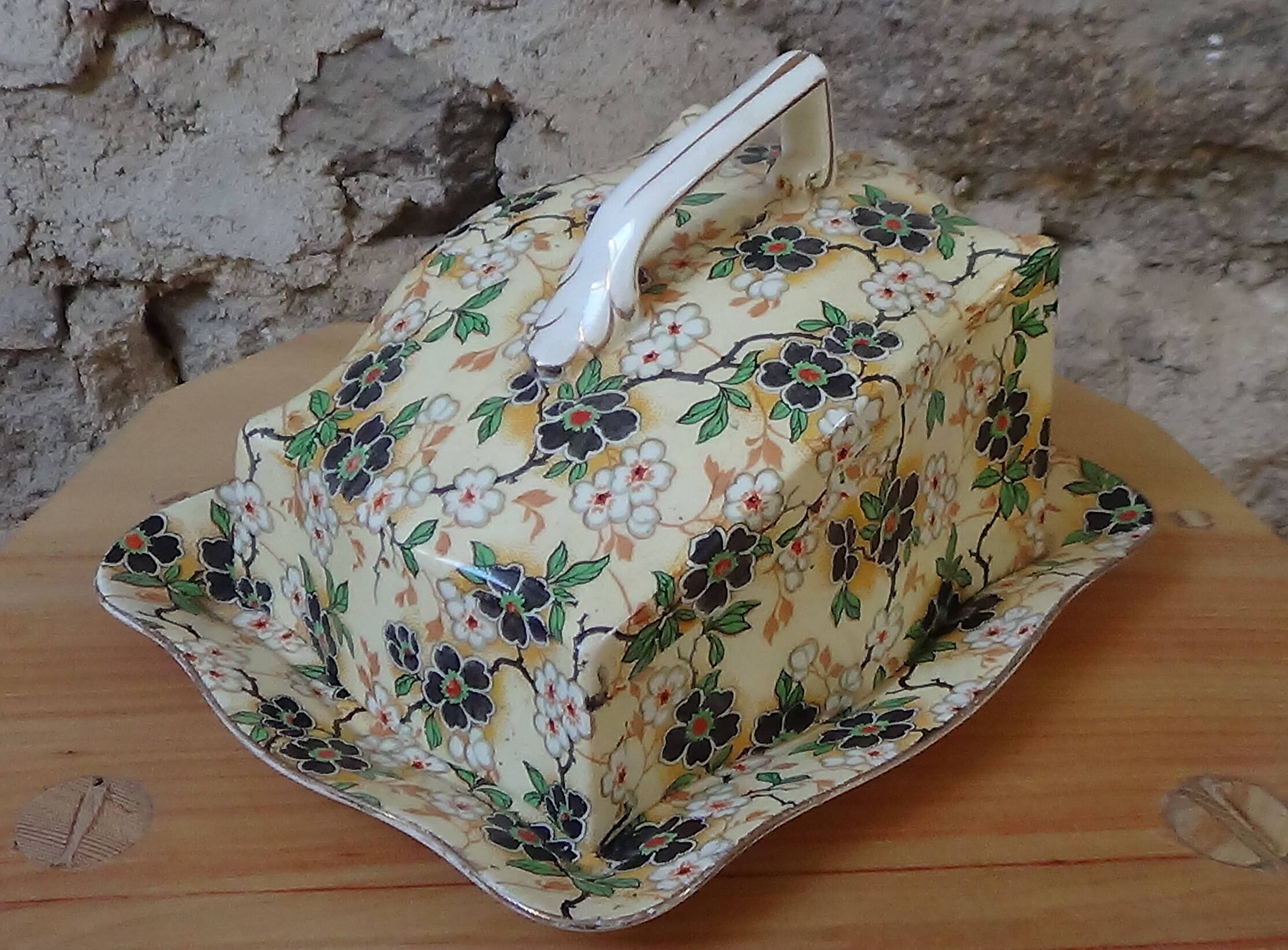 English Cheese Plate.