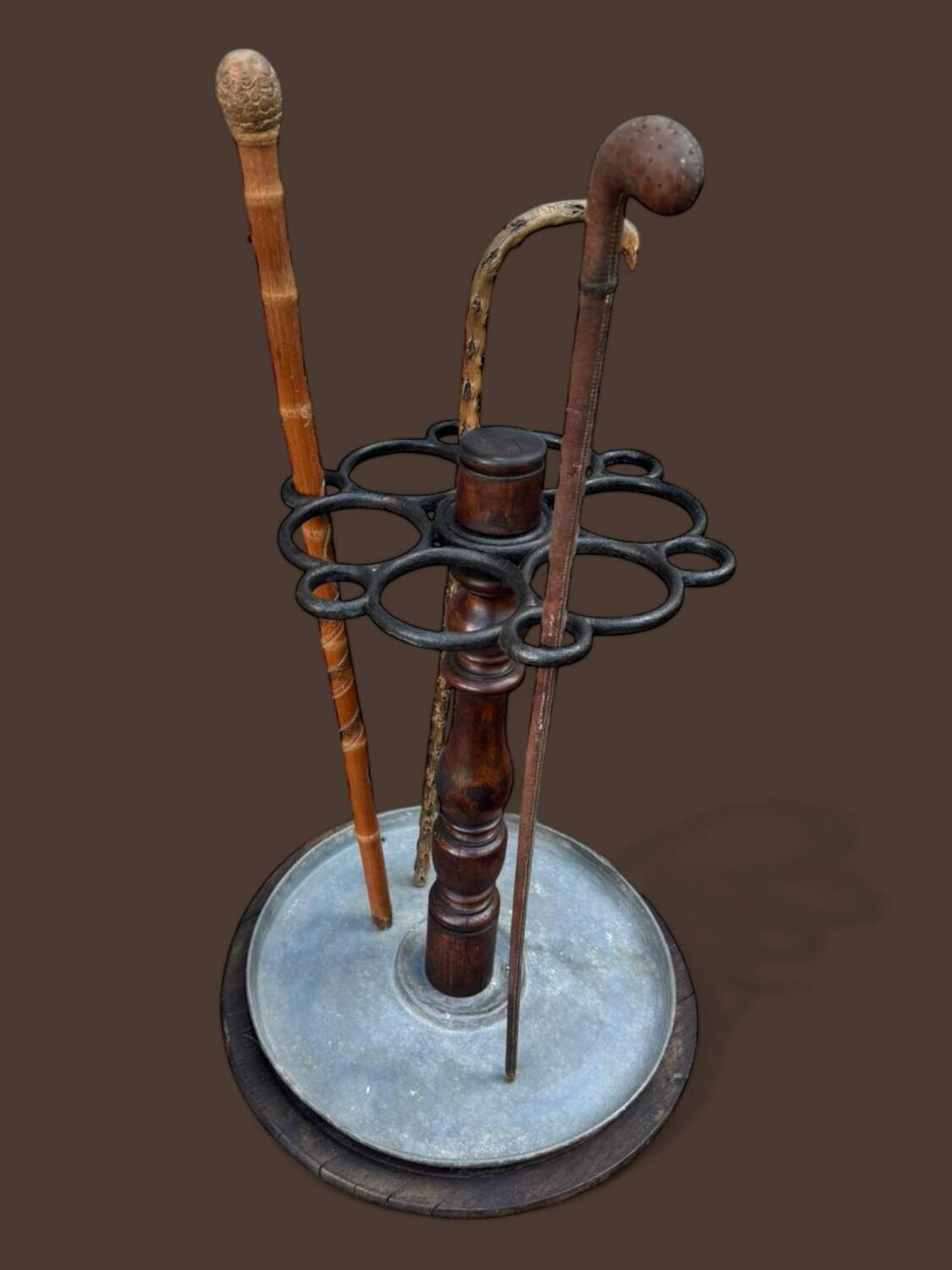 Important period walking stick and umbrella stand from the 1900s