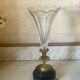 Paire de vases cornets cristal, onyx et bronze