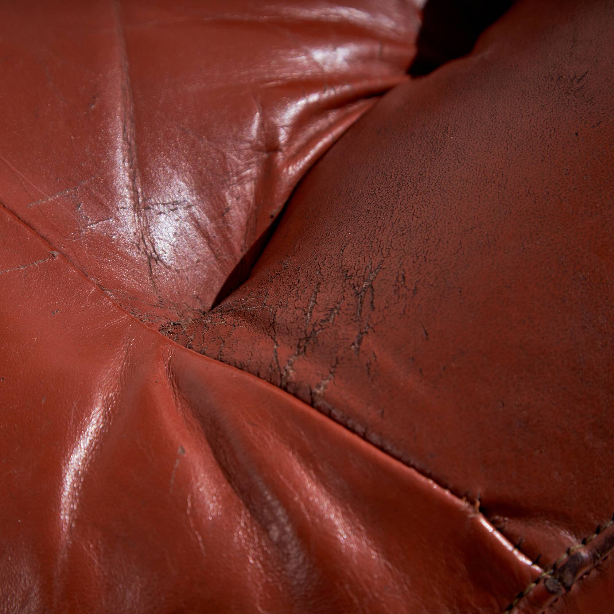 Leather lounge chair by jean gillon for probel (mk10185)