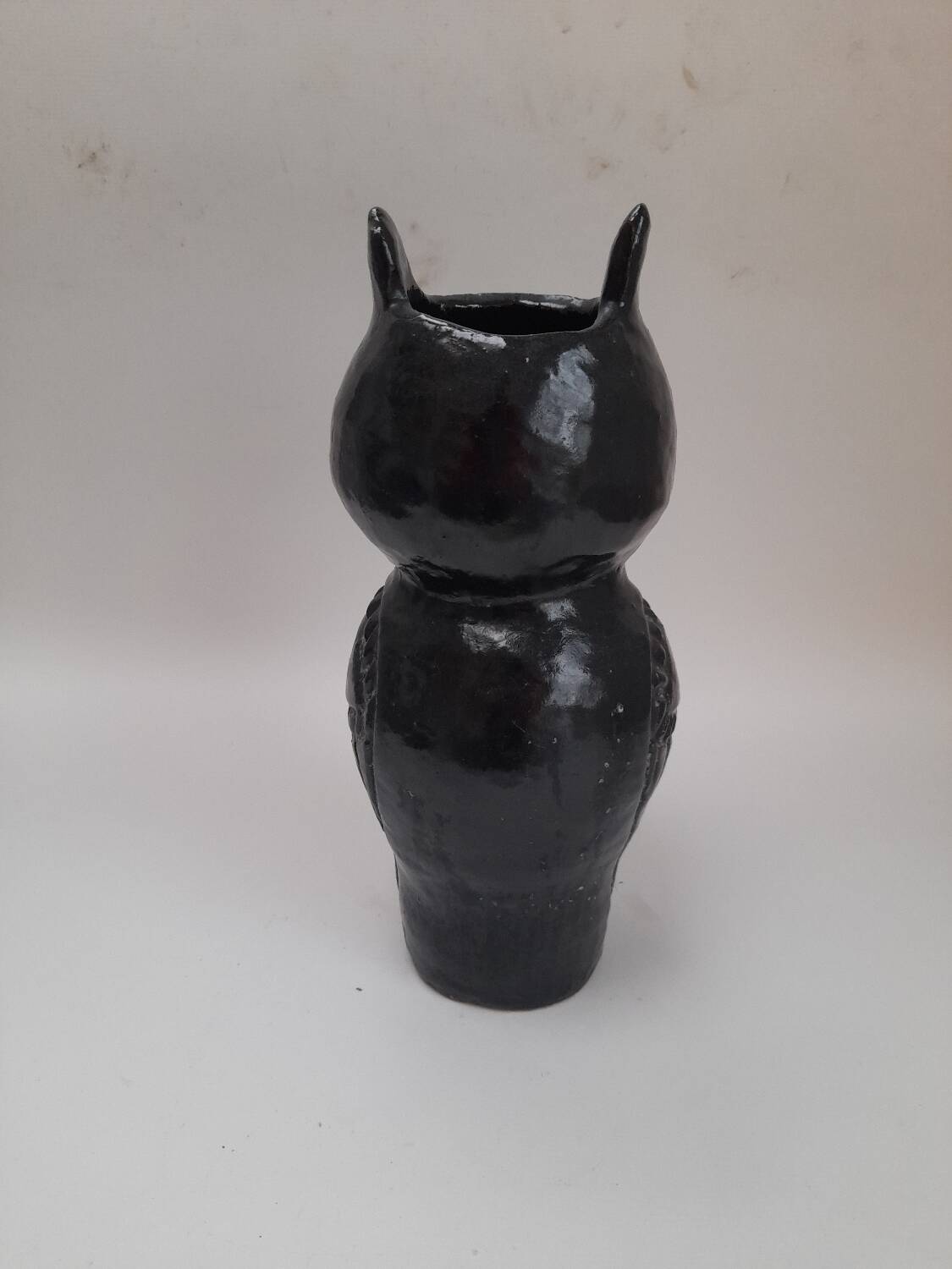 Owl vase in ceramic
