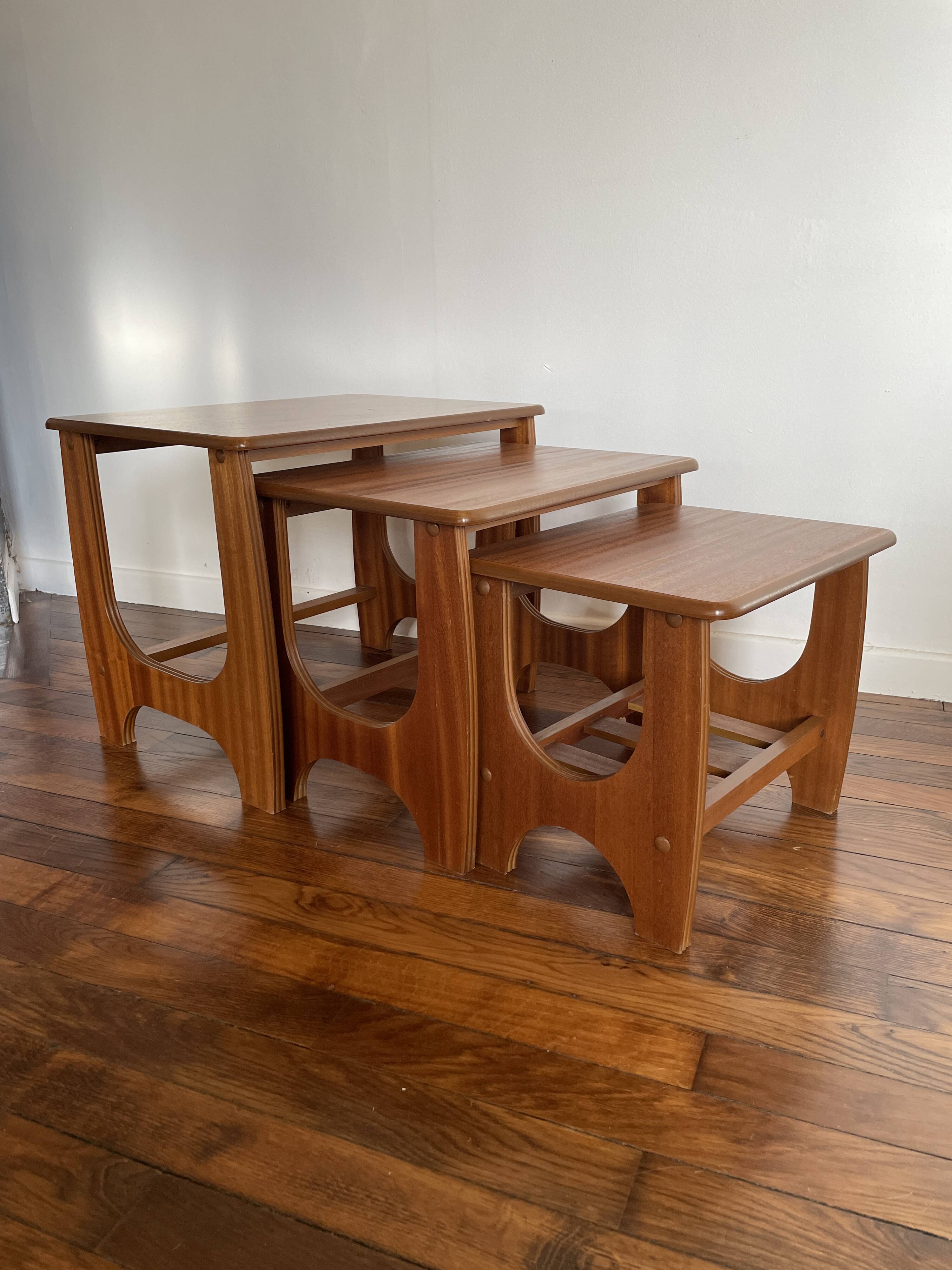 Set of 3 Nesting Tables