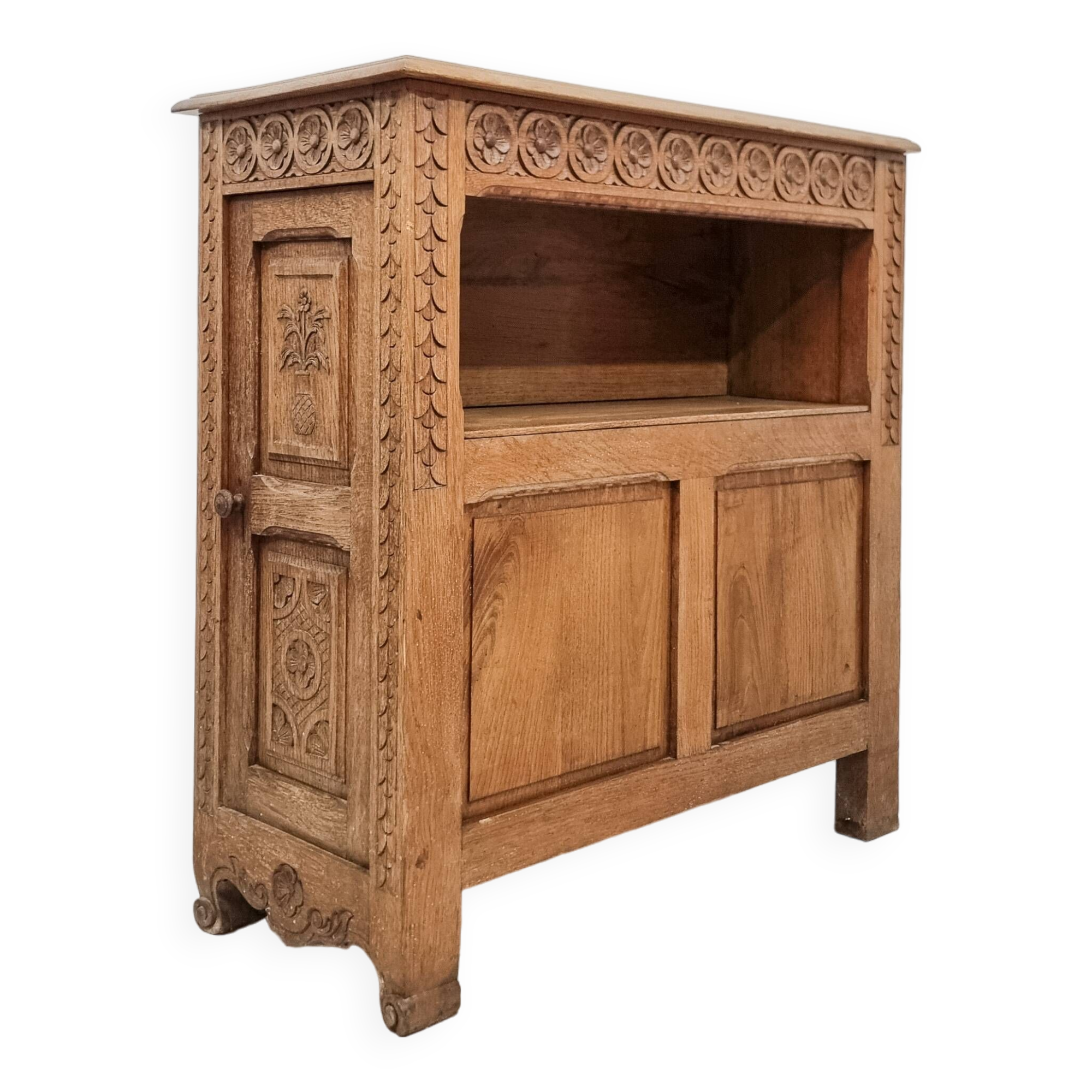 Art Nouveau bar furniture 1920