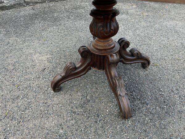 Table violon ancienne brute — pied central sculpté