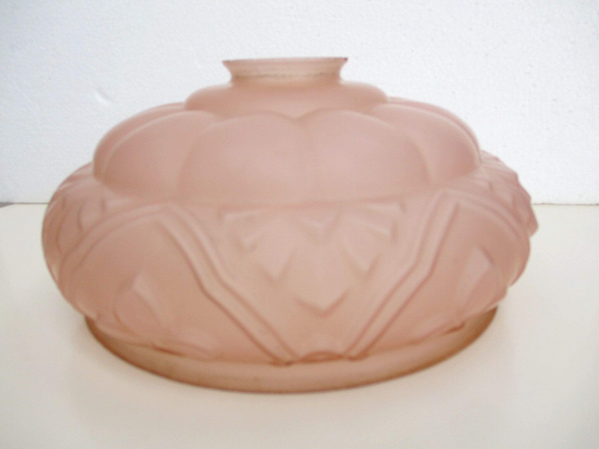Suspension art deco lampshade pink glass paste