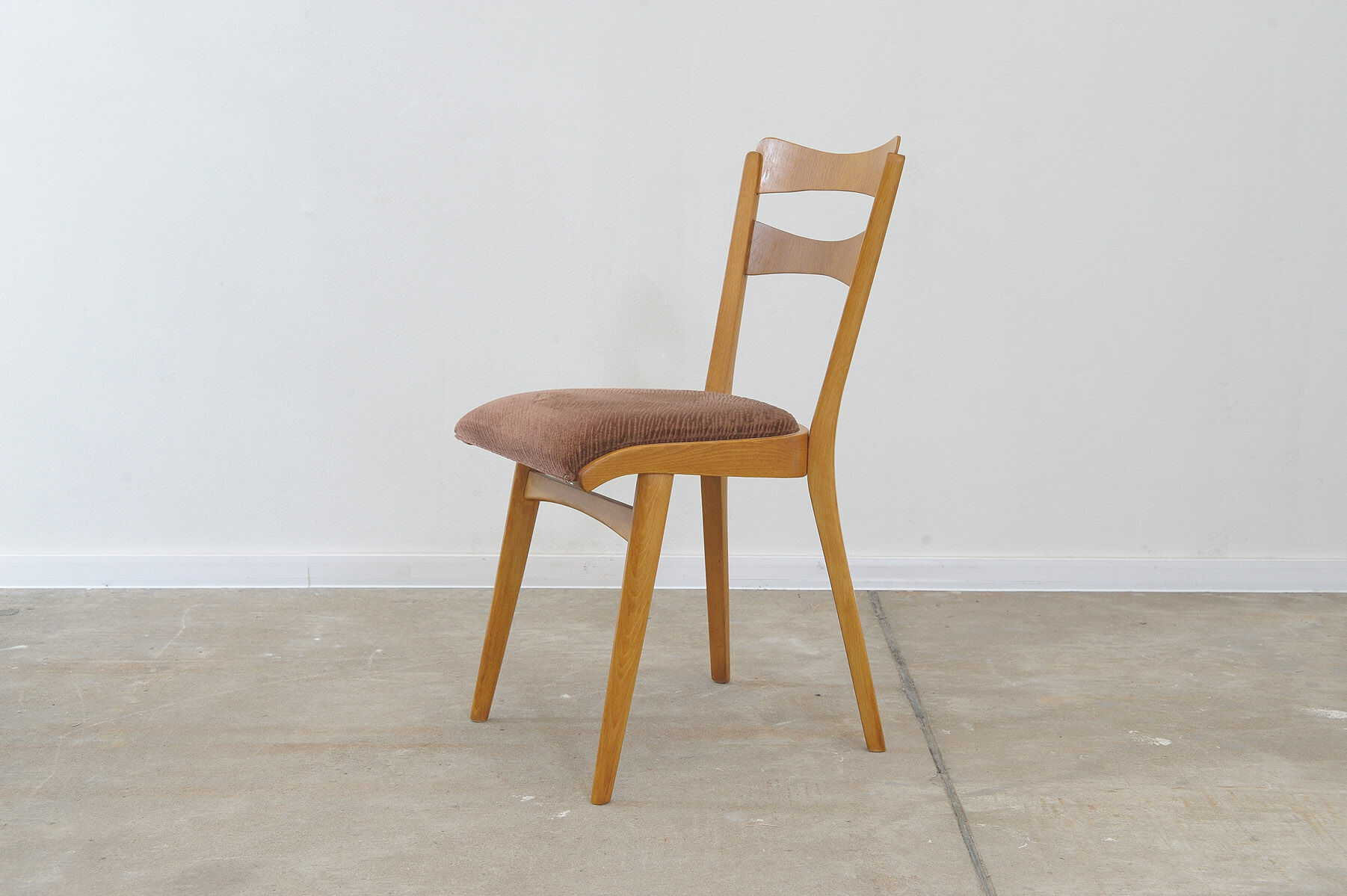 Chaises de salle à manger Mid century by Tatra nabytok, Set de 4