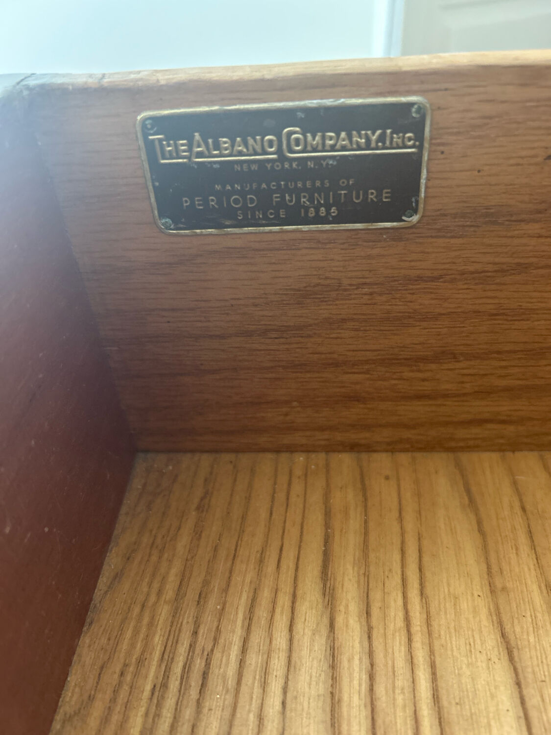 Vintage wooden commode in Louis XV style – Albano Company (New York)