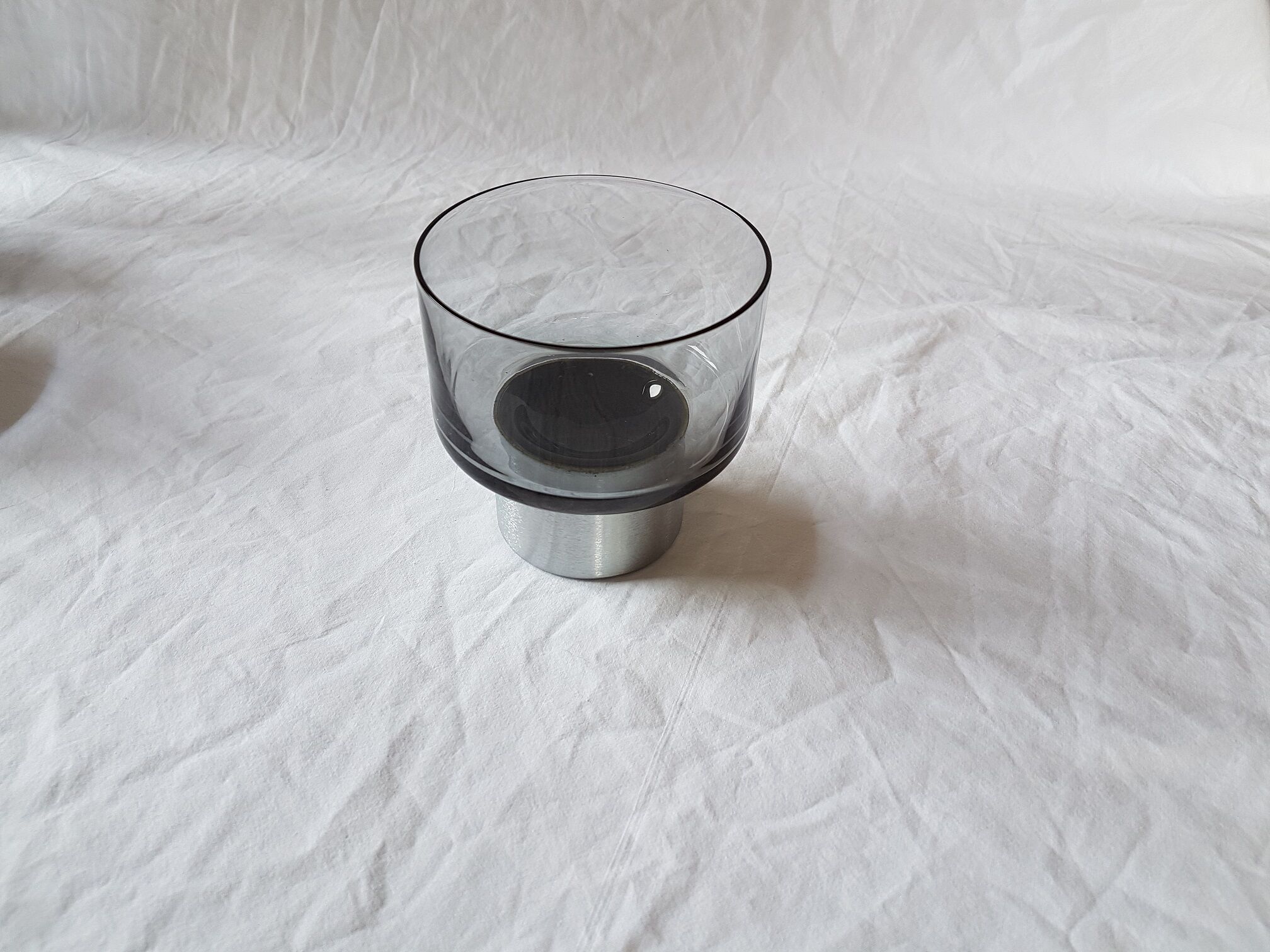 Lot of 6 vintage stainless feet glasses
