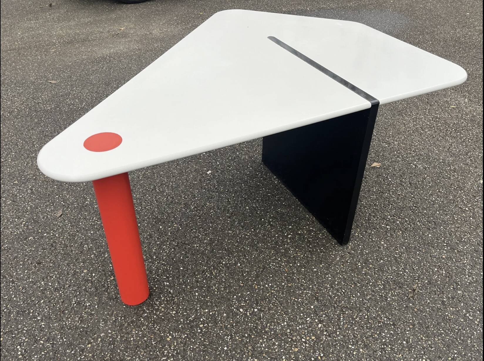 Kite Table