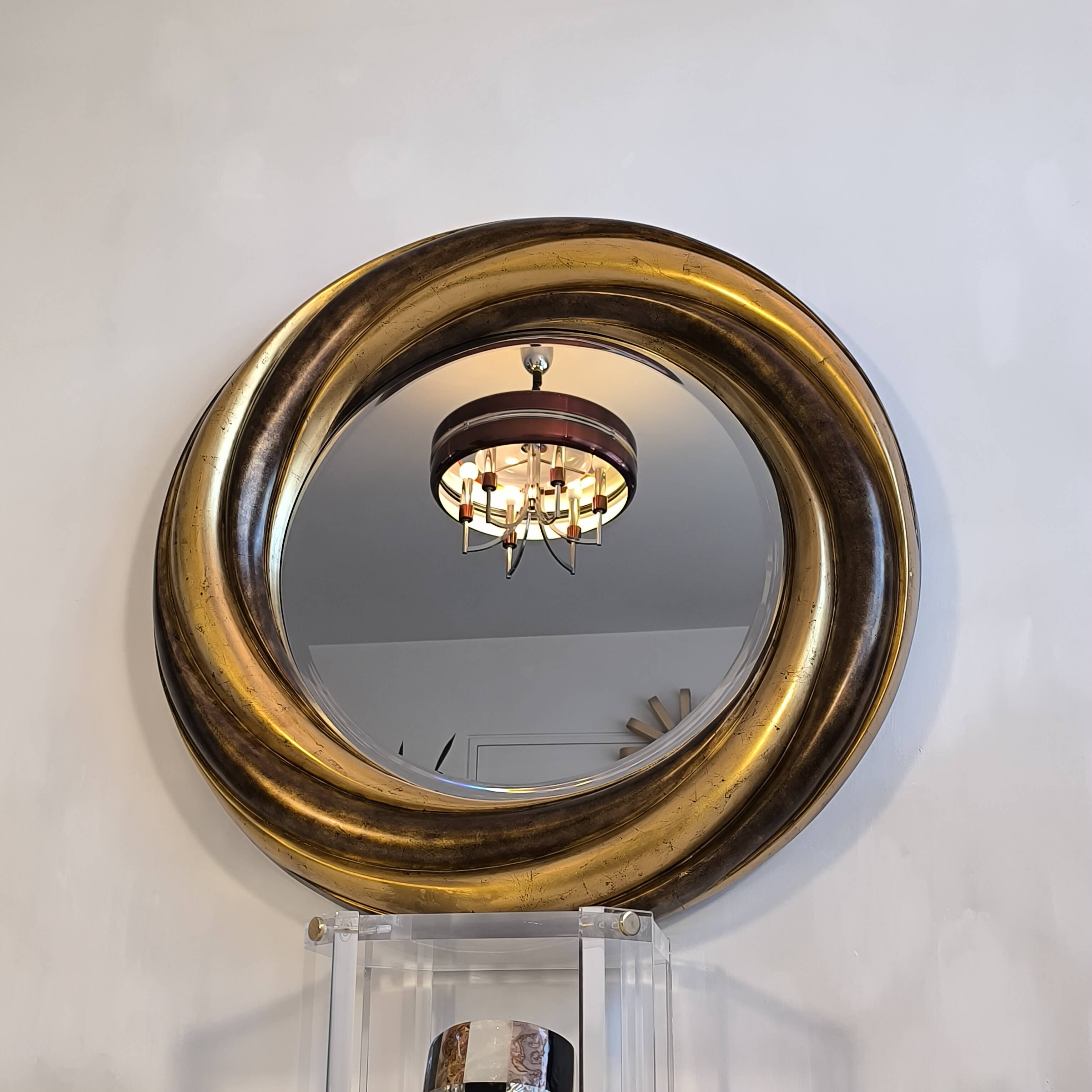 Victorian English Round Grand Mirror – Gilded Wood & Bevelled Glass