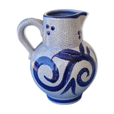Salt sandstone pitcher