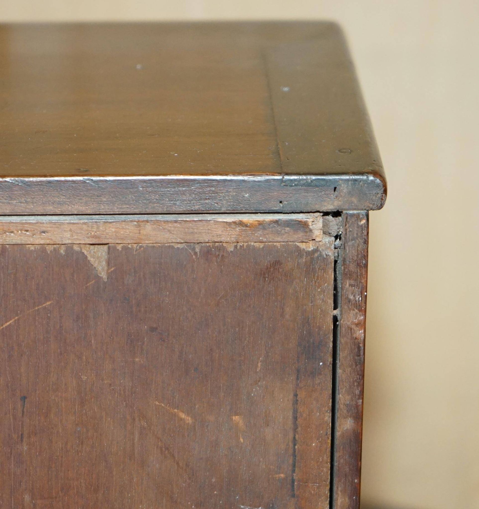 Restored Georgian Sheraton cabinet, circa 1820.