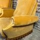 Fauteuils vintage 1950 en velours jaune