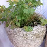 Set of 2 round stone pot