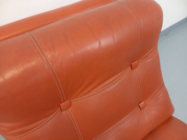 Fauteuil chauffeuse style Roche Bobois vintage en chrome et cuir tuile