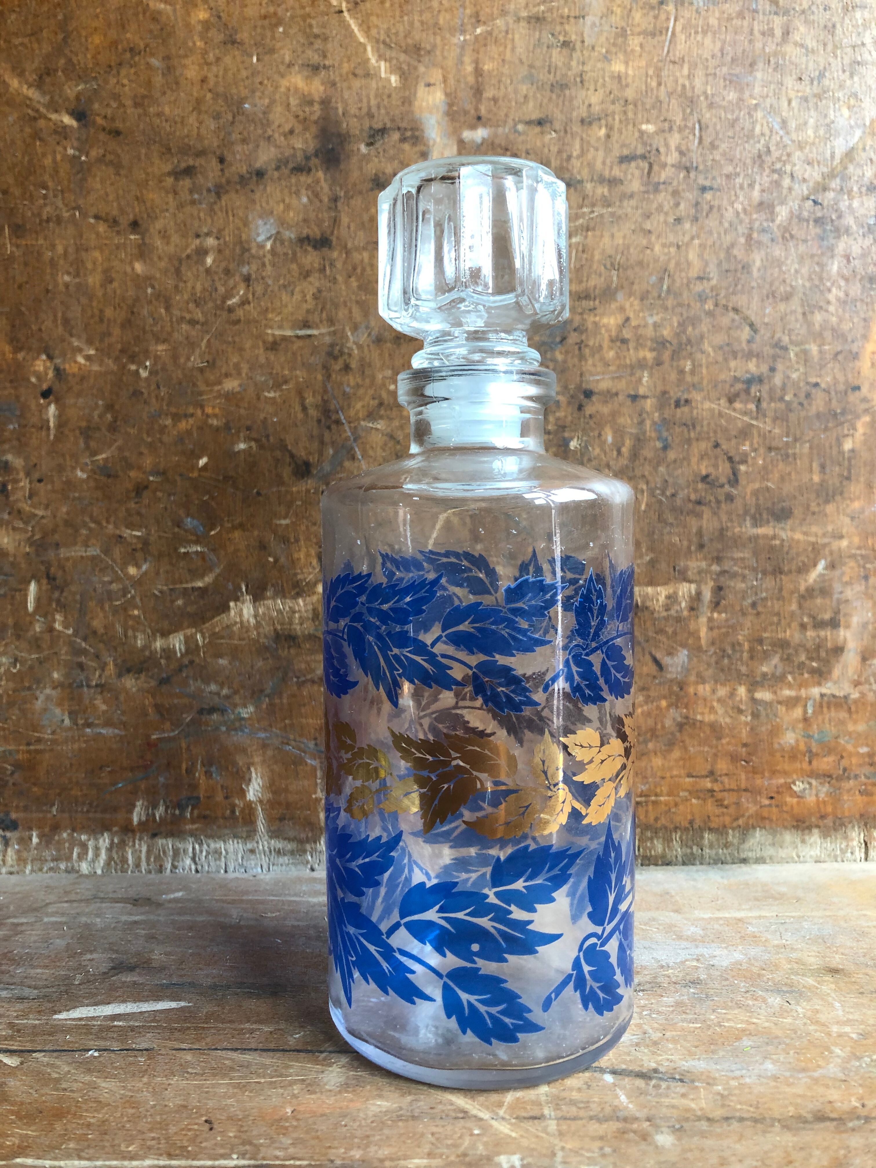 Old bottle bottle glass mold decoration blue sheet & gold + vintage cap