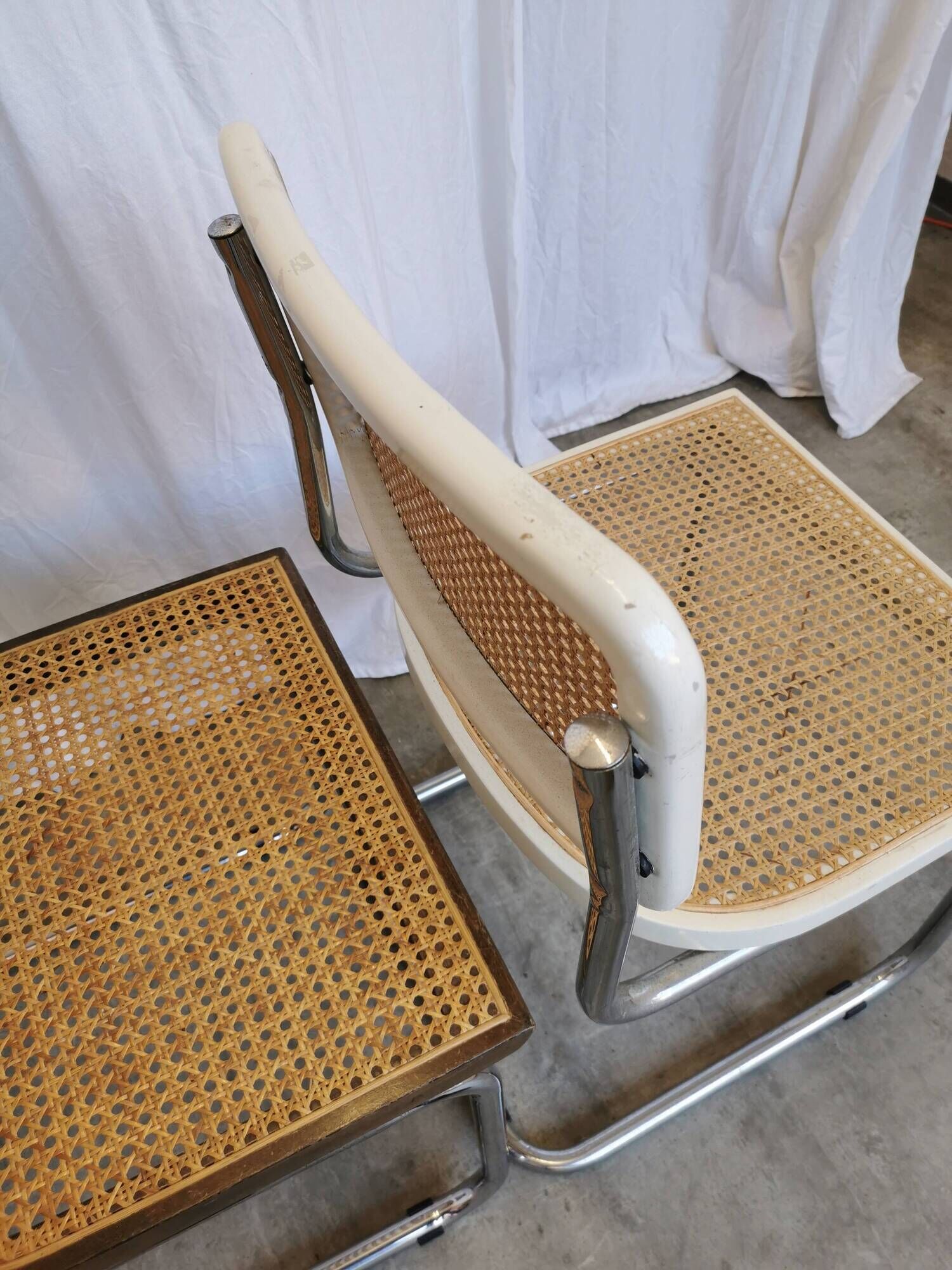 Set of 4 vintage cesca dining chairs / 2 brown 2 white / cane seat mid-century