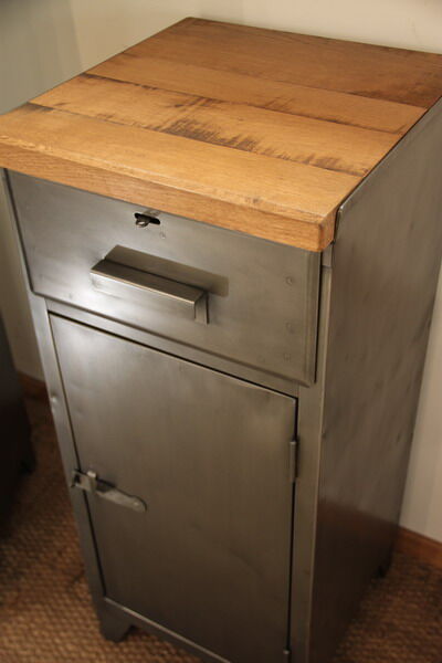 Industrial cabinet