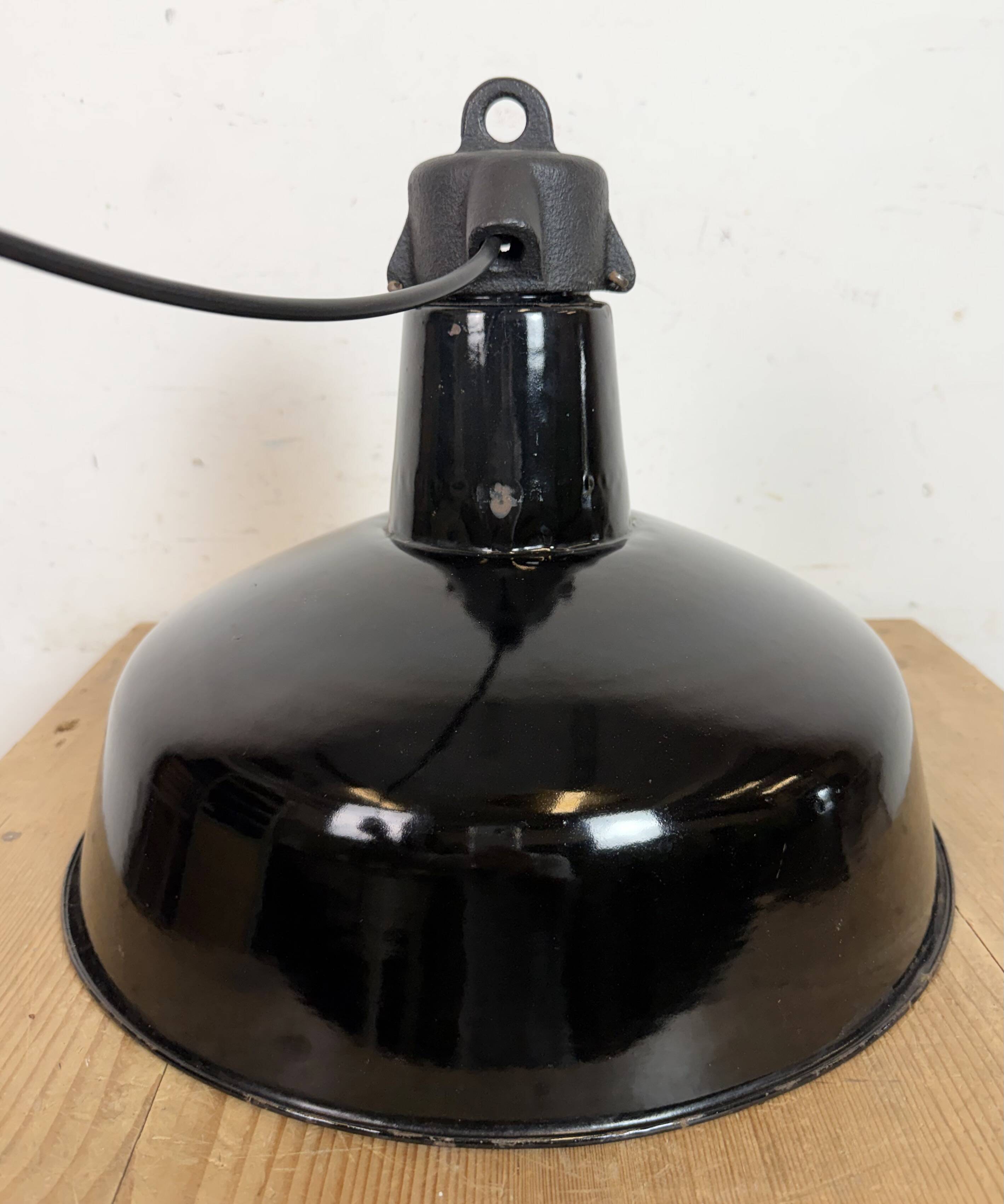 Industrial Black Enamel Factory Lamp with Cast Iron Top, 1950s