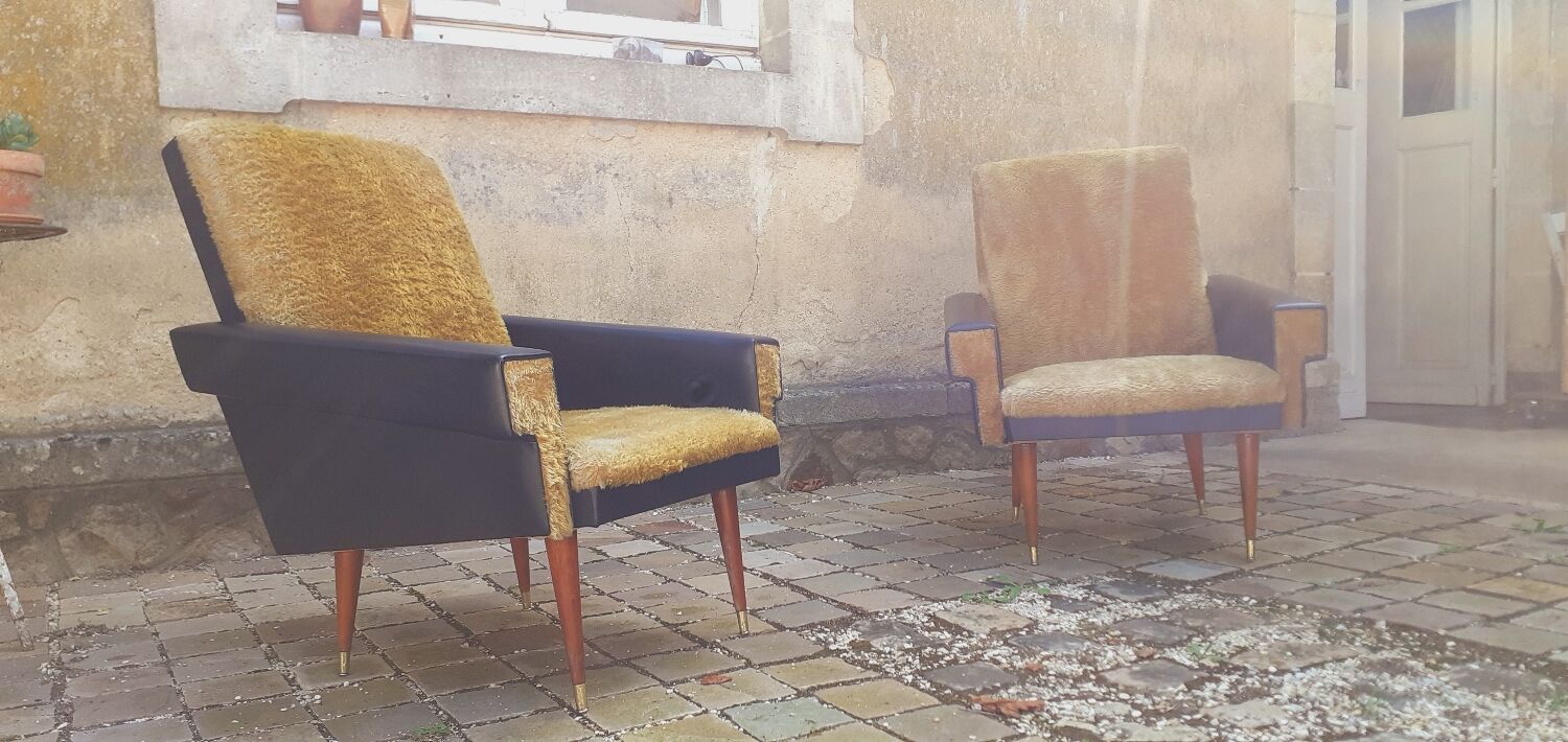 Pair of vintage 60s armchairs in black imitation leather and mustard toffee